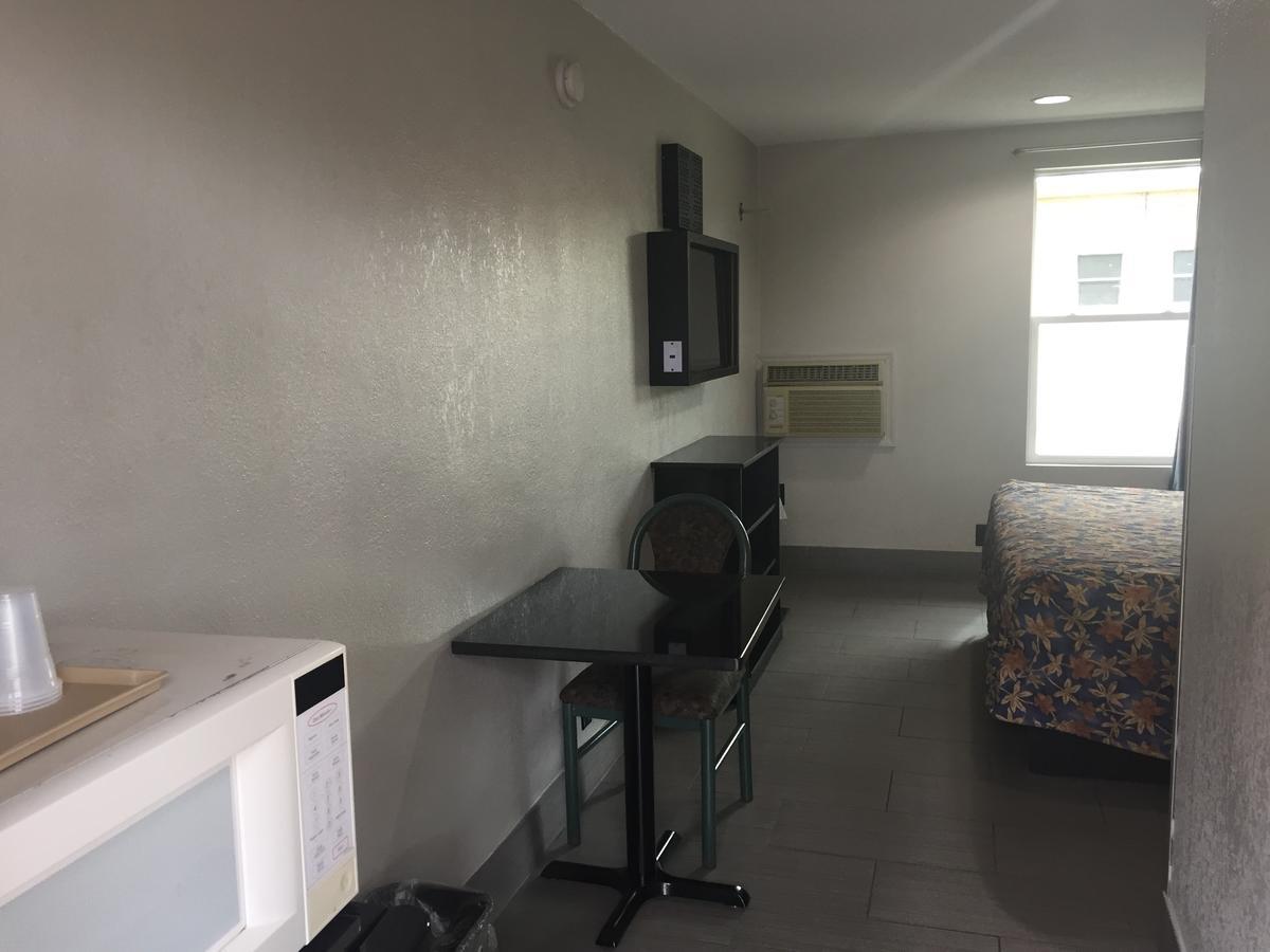 Fort Myers Inn ภายนอก รูปภาพ