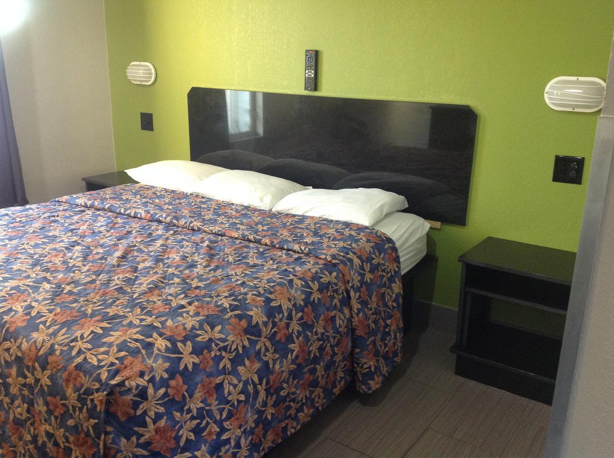 Fort Myers Inn ภายนอก รูปภาพ